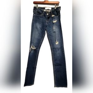 Hollister, Size 7, 28 ripped skinny jeans